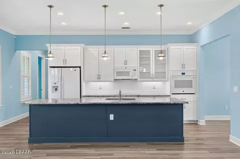 Kitchen - 17 Watchtower Dr, Ormond Beach, FL 32176 photo 3 of 5