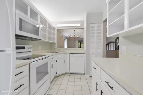 Kitchen - 130 Limewood Pl, Ormond Beach, FL 32174 photo 1 of 2