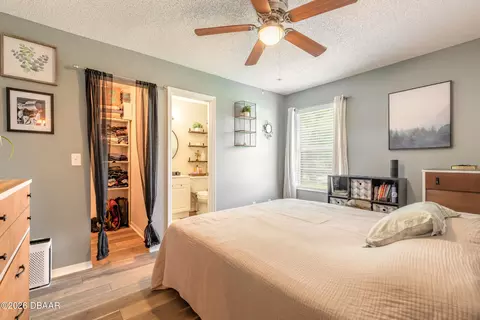 3227 Unity Tree Dr, Edgewater, FL 32141 photo 4