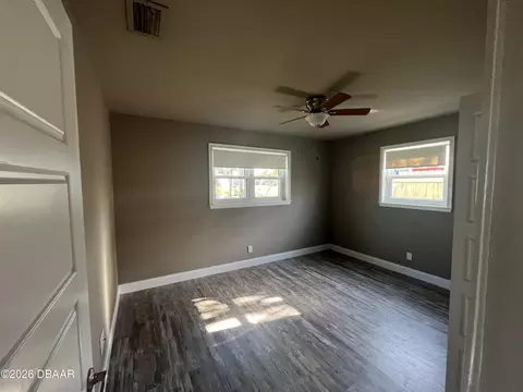 Bedroom - 46 Seaside Dr, Ormond Beach, FL 32176 photo 4 of 7