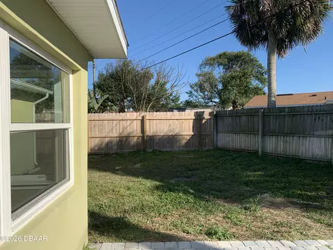 Exterior - 46 Seaside Dr, Ormond Beach, FL 32176 photo 3 of 5