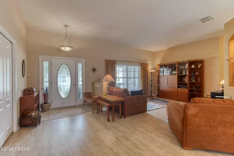 Entry Way - 36 Hunt Master Ct, Ormond Beach, FL 32174 photo 2 of 3