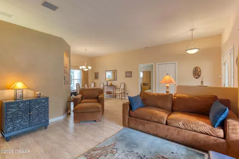 Living - 36 Hunt Master Ct, Ormond Beach, FL 32174 photo 4 of 8