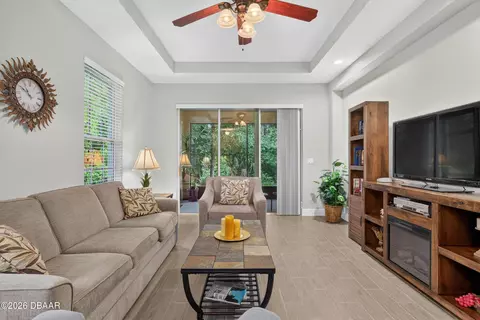 Living - 46 Heron Wing Dr, Ormond Beach, FL 32174 photo 2 of 5