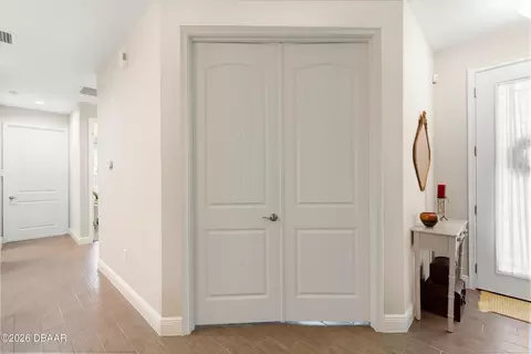 Entry Way - 46 Heron Wing Dr, Ormond Beach, FL 32174 photo 4 of 6