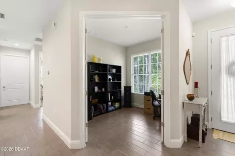 Entry Way - 46 Heron Wing Dr, Ormond Beach, FL 32174 photo 5 of 6