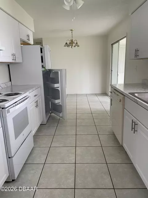 192 Ponce De Leon Dr, Ormond Beach, FL 32176 photo 6