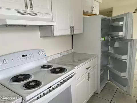 192 Ponce De Leon Dr, Ormond Beach, FL 32176 photo 9