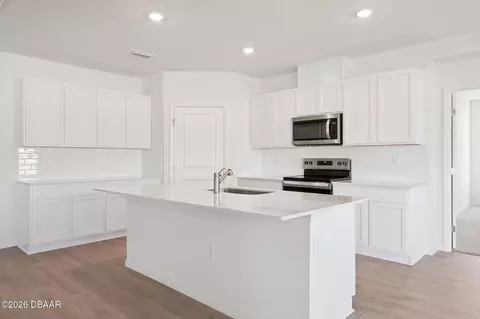 Kitchen - 2403 Dawson Ct, Ormond Beach, FL 32174 photo 2 of 5