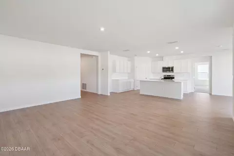 Living - 2403 Dawson Ct, Ormond Beach, FL 32174 photo 3 of 6
