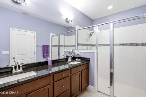 Bath - 5515 Estero Loop, Port Orange, FL 32128 photo 2 of 3