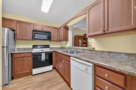 220 Lemon Tree Ln, Ormond Beach, FL 32174 photo 7