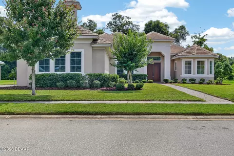 46 New Leatherwood Dr, Palm Coast, FL 32137