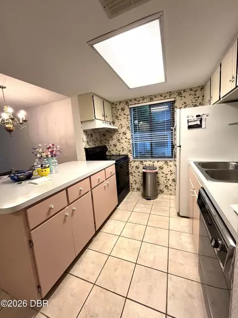 Kitchen - 218 Timberline Trl, Ormond Beach, FL 32174 photo 2 of 3