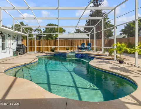 2945 Sabal Palm Dr, Edgewater, FL 32141