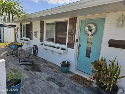 Exterior - 17 River Shore Dr, Ormond Beach, FL 32176 photo 3 of 12