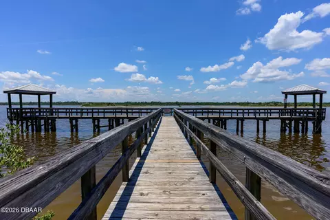 View/Area - 17 River Shore Dr, Ormond Beach, FL 32176 photo 10 of 11