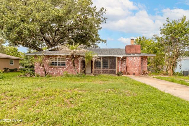 1586 Carmen Ave, Daytona Beach, FL 32117