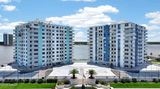 925 N Halifax Ave, Daytona Beach, FL 32118