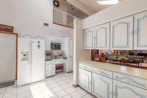 Kitchen - 8 Capistrano Dr, Ormond Beach, FL 32176 photo 3 of 4