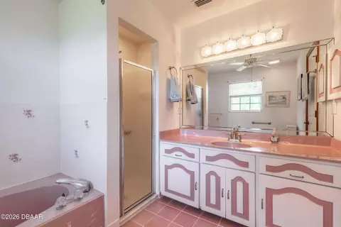 Bath - 8 Capistrano Dr, Ormond Beach, FL 32176 photo 3 of 5