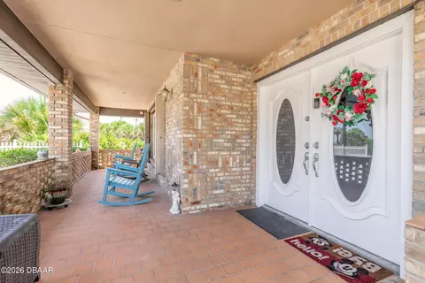 Exterior - 8 Capistrano Dr, Ormond Beach, FL 32176 photo 2 of 9