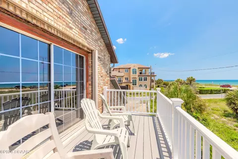 Exterior - 8 Capistrano Dr, Ormond Beach, FL 32176 photo 4 of 9