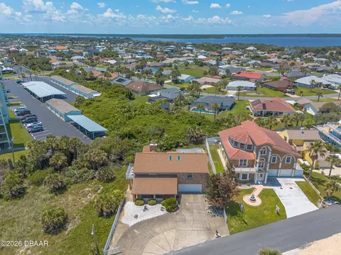 View/Area - 8 Capistrano Dr, Ormond Beach, FL 32176 photo 4 of 14