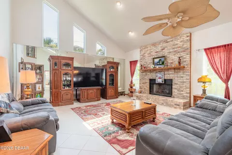 Living - 8 Capistrano Dr, Ormond Beach, FL 32176 photo 1 of 6