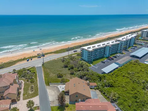 View/Area - 8 Capistrano Dr, Ormond Beach, FL 32176 photo 6 of 14