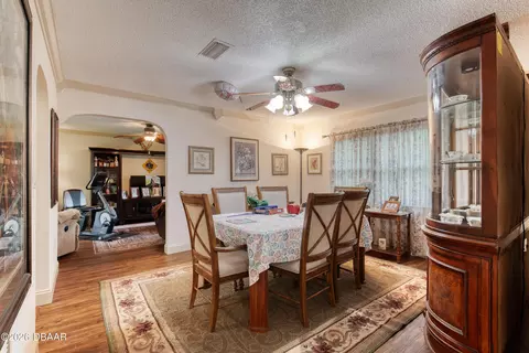 Dining - 1812 Mango Tree Dr, Edgewater, FL 32132 photo 2 of 2