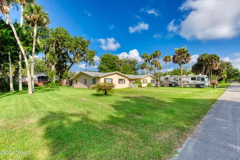 Exterior - 1812 Mango Tree Dr, Edgewater, FL 32132 photo 3 of 14