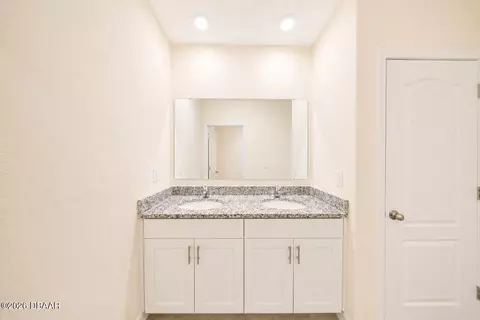 Bath - 21 Melogold Dr, Ormond Beach, FL 32174 photo 7 of 8