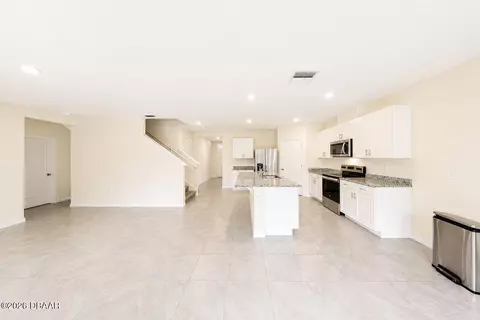 Living - 21 Melogold Dr, Ormond Beach, FL 32174 photo 3 of 6