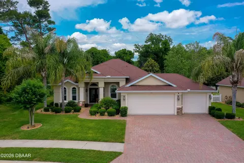 29 Arena Lake Dr, Palm Coast, FL 32137