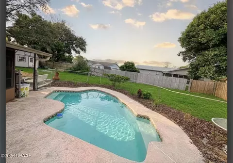 93 Glass Ct, Port Orange, FL 32129