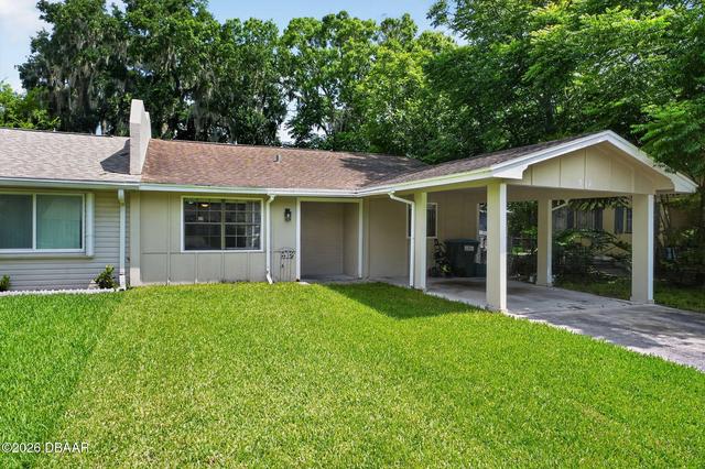 912 Royal Oak Ct, Holly Hill, FL 32117