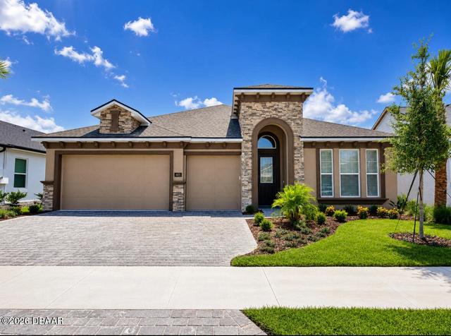 405 Mosaic Blvd, Daytona Beach, FL 32124