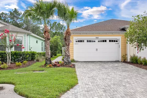 943 Attitude Ave, Daytona Beach, FL 32124
