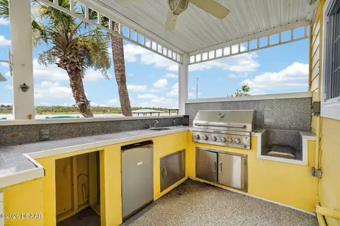 Kitchen - 9277 July Ln, Saint Augustine, FL 32080 photo 8 of 8
