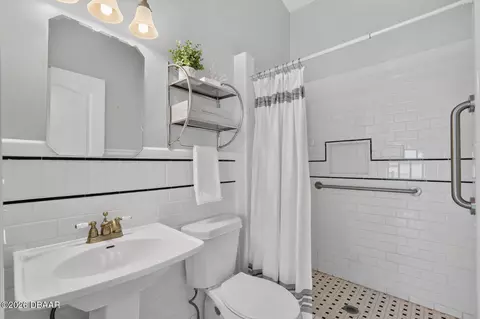 Bath - 9277 July Ln, Saint Augustine, FL 32080 photo 4 of 4