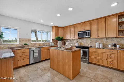 Kitchen - 9277 July Ln, Saint Augustine, FL 32080 photo 3 of 8
