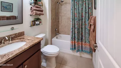 Bath - 474 River Square Ln, Ormond Beach, FL 32174 photo 3 of 5