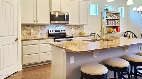 Kitchen - 474 River Square Ln, Ormond Beach, FL 32174 photo 3 of 11