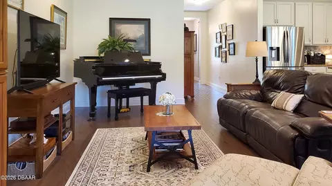 Living - 474 River Square Ln, Ormond Beach, FL 32174 photo 2 of 4