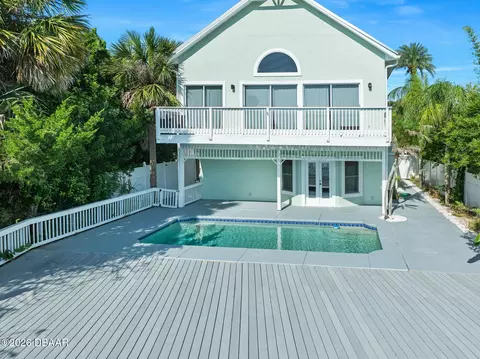 Exterior - 3110 John Anderson Dr, Ormond Beach, FL 32176 photo 2 of 11