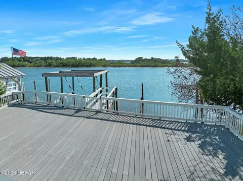 View/Area - 3110 John Anderson Dr, Ormond Beach, FL 32176 photo 4 of 12