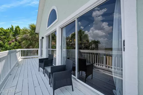 Exterior - 3110 John Anderson Dr, Ormond Beach, FL 32176 photo 10 of 11