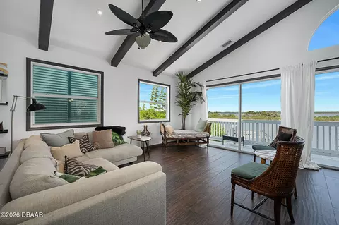 Living - 3110 John Anderson Dr, Ormond Beach, FL 32176 photo 2 of 3