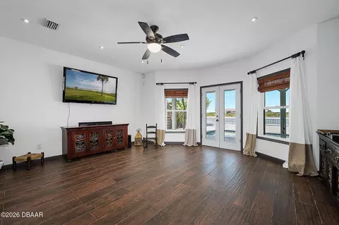 Living - 3110 John Anderson Dr, Ormond Beach, FL 32176 photo 1 of 3